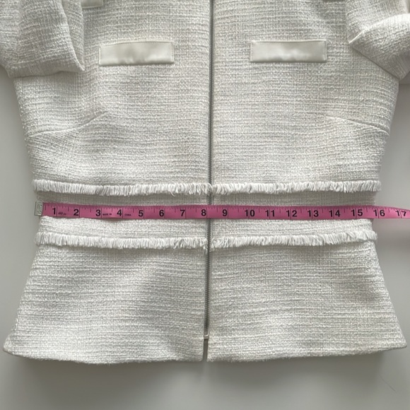 Tahari jacket - Picture 9 of 9